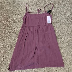 Beach dress. Pink color. Size M.